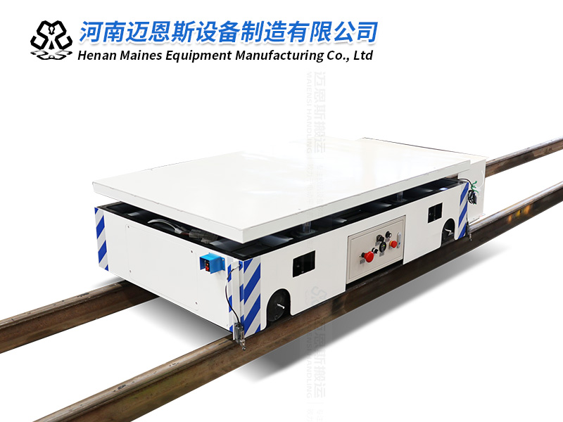 充电式轨道地平车